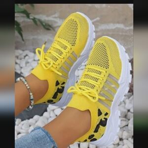 Yellow Stretch Sneakers with Leopard Print 36